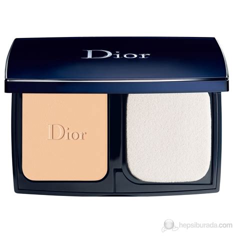 Пудра Dior DiorSkin Forever compact 